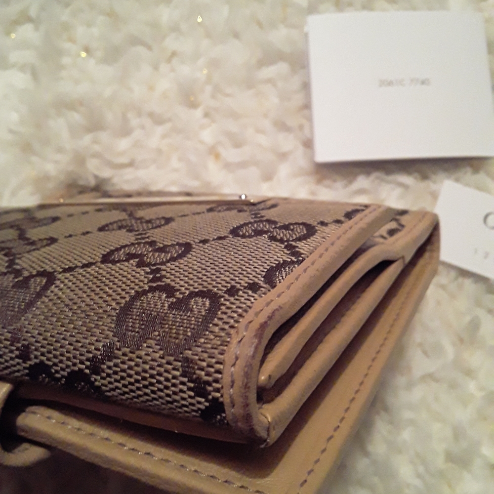 Gucci monogram wallet - Picture 10 of 16